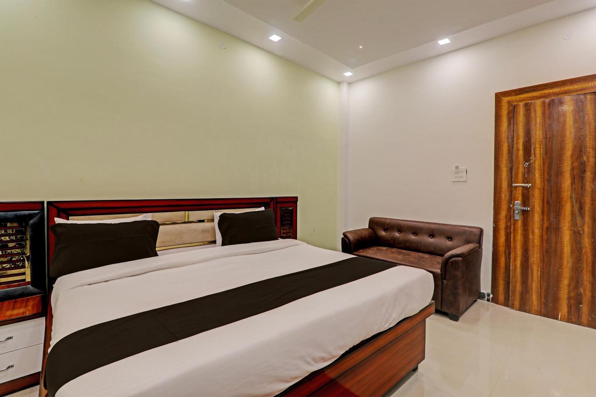 Hotel O Awadh International Bela Pratapgarh 外观 照片