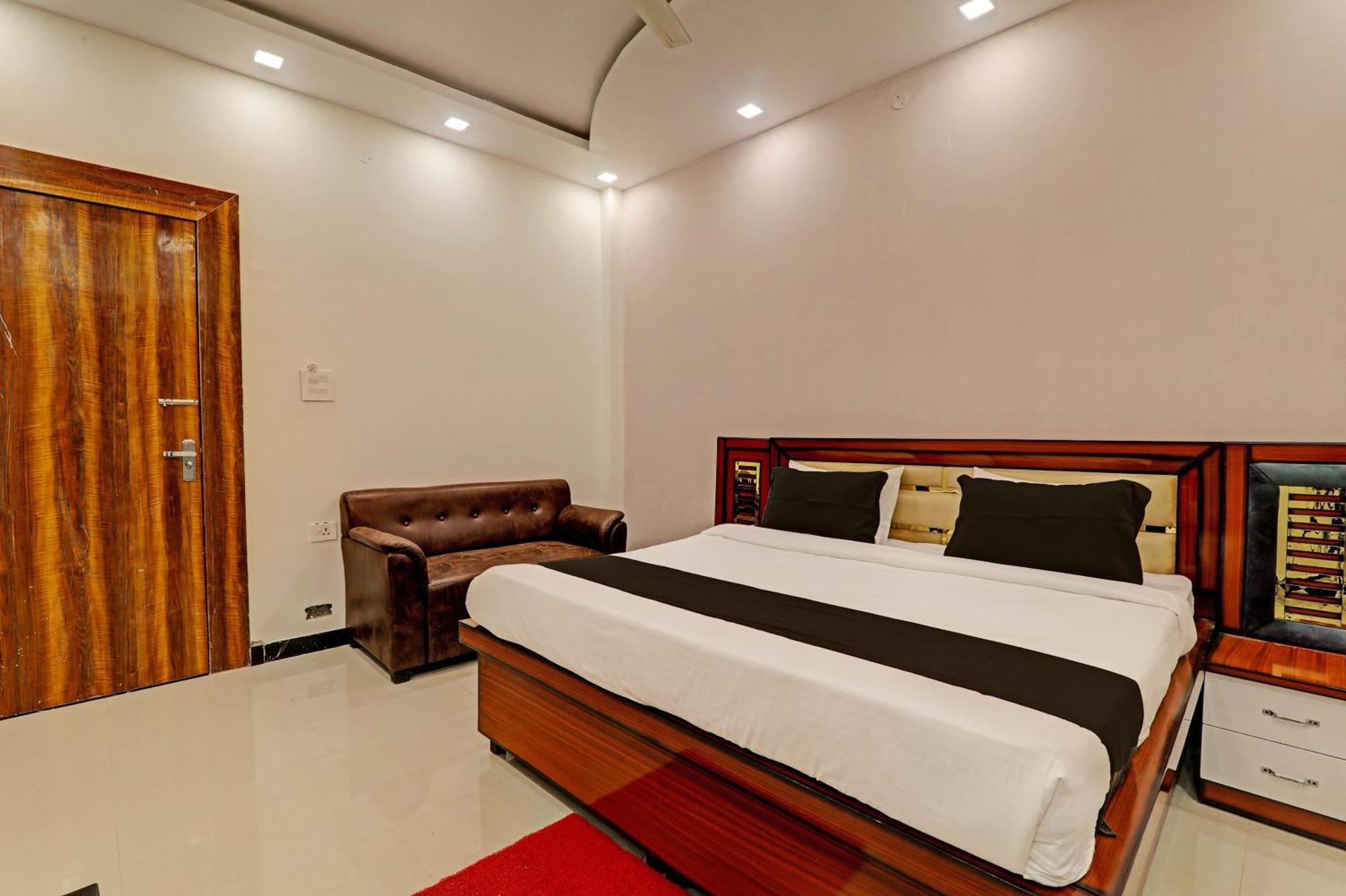 Hotel O Awadh International Bela Pratapgarh 外观 照片