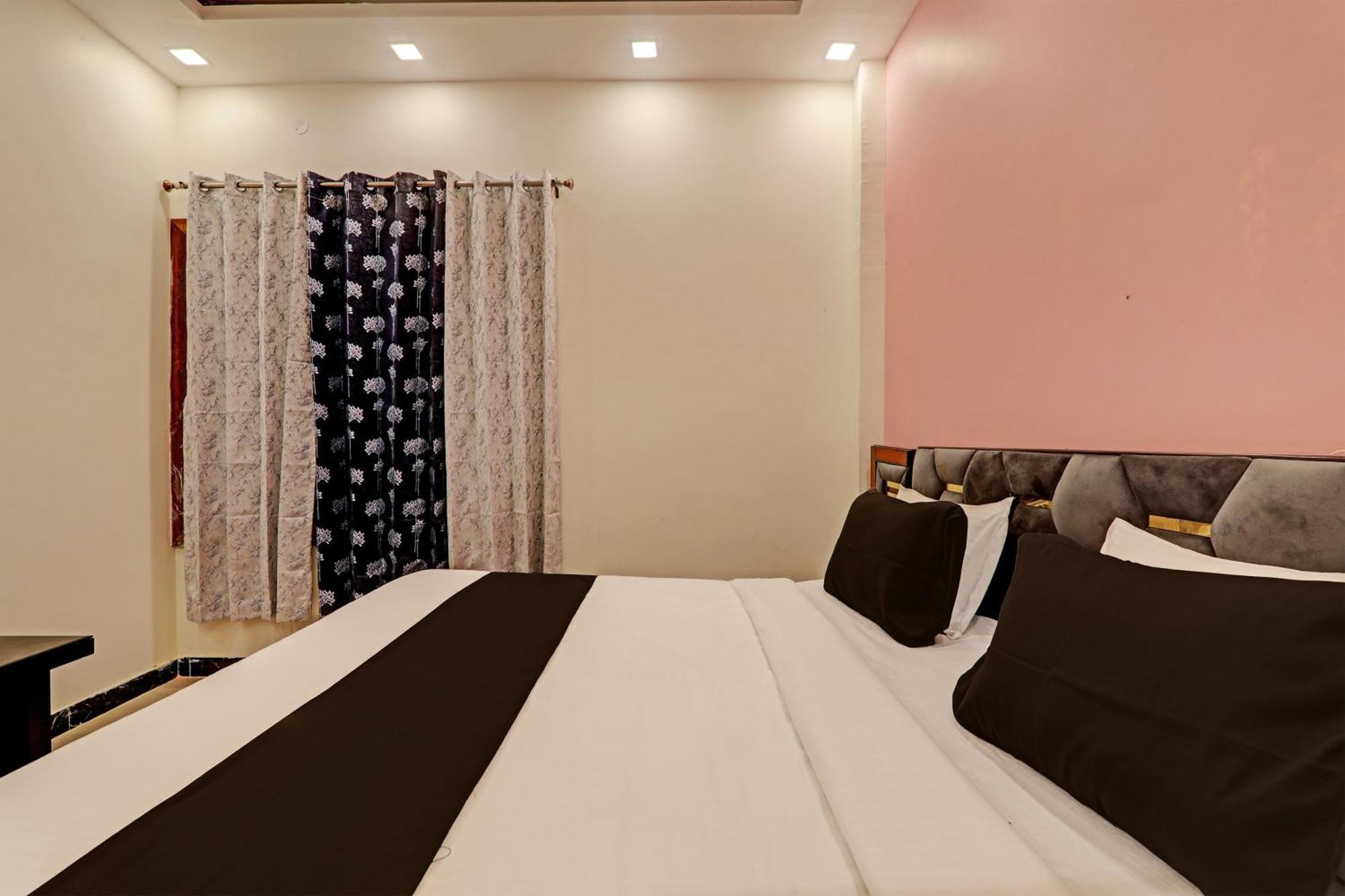 Hotel O Awadh International Bela Pratapgarh 外观 照片